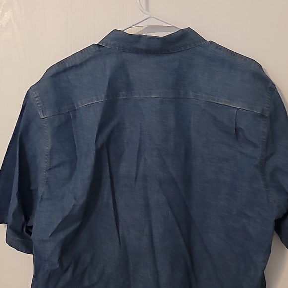 Mens Wrangler Jean button down - Picture 3 of 3